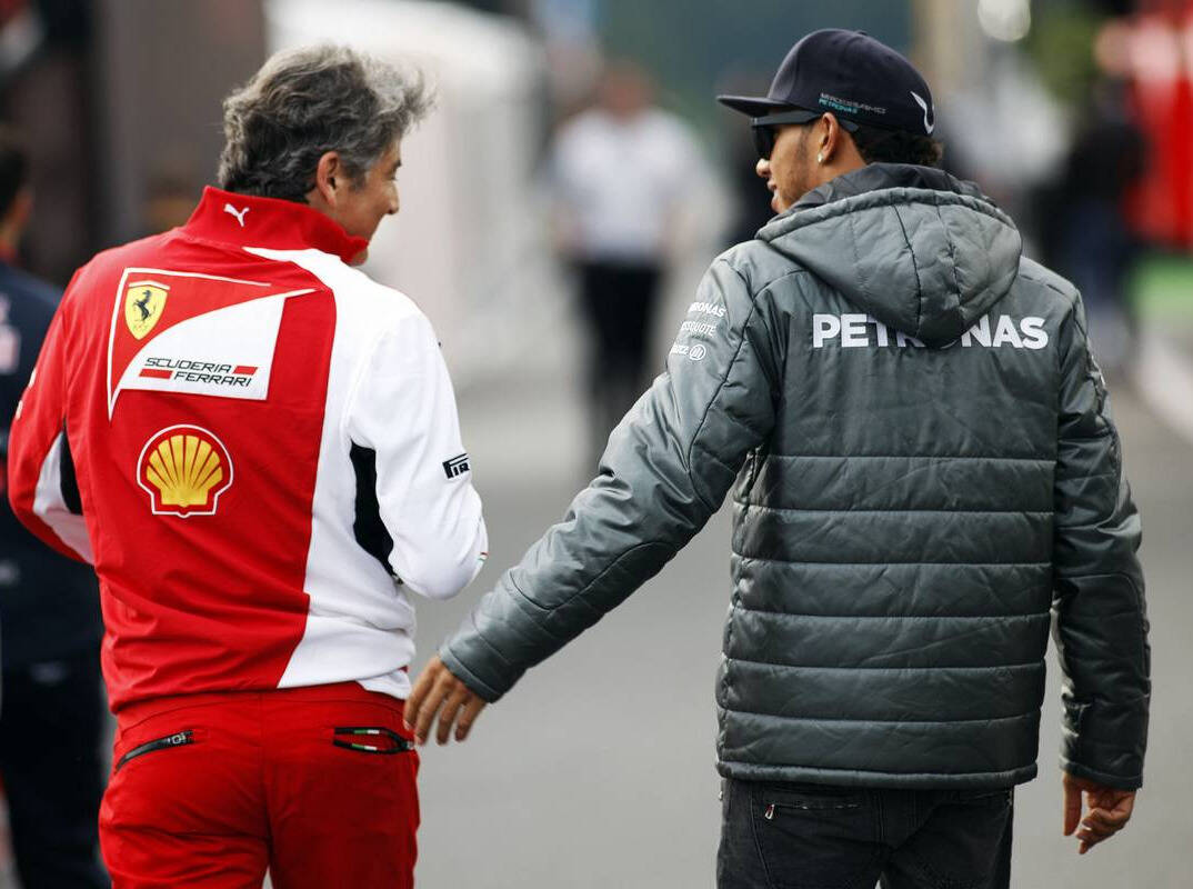 Foto zur News: Hamilton sagt Ferrari ab: "Fühle mich hier zu Hause"