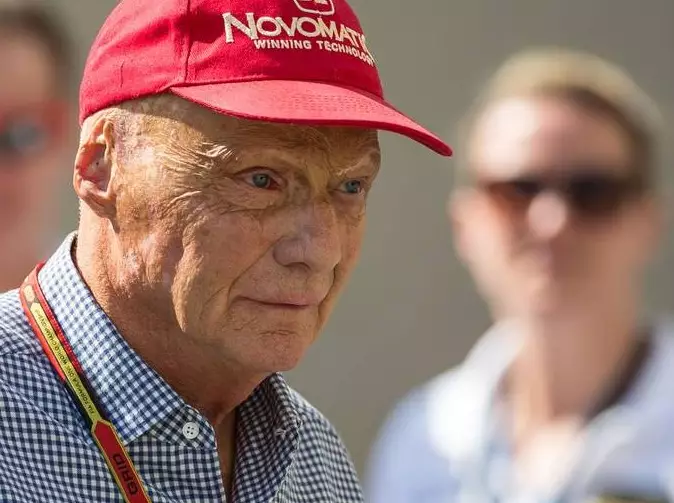 Foto zur News: Lauda: Darum belasten mich Selfies so sehr