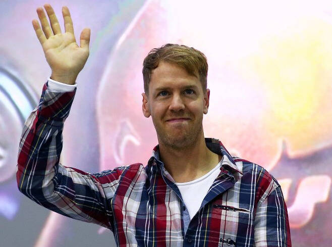 Foto zur News: Als Titelverteidiger ohne Saisonsieg: Vettel in guter Gesellschaft