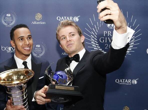 Foto zur News: Lewis Hamilton: Treffe mich privat mit Nico zum Quatschen