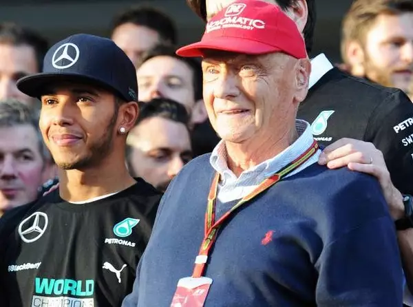 Lewis Hamilton, Niki Lauda Foto zur News: Lauda über Hamilton-Vertragsverlängerung: "Wird passieren"