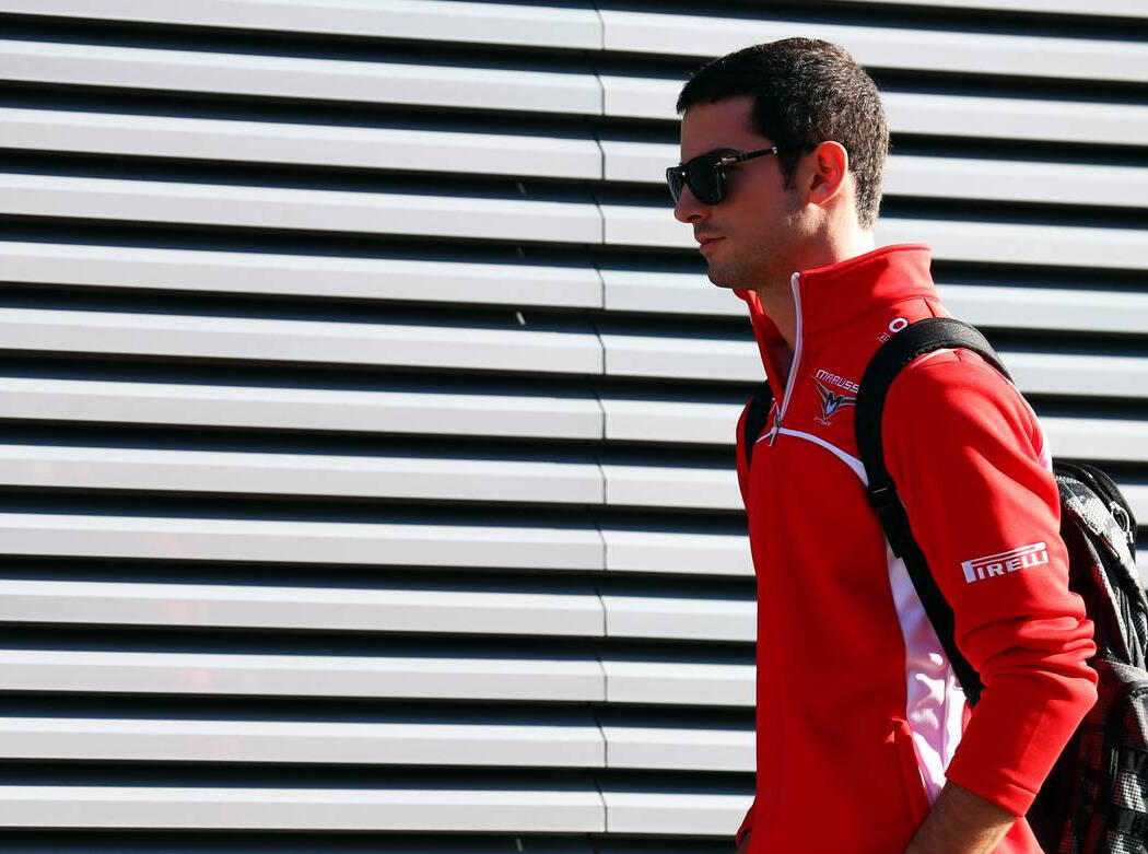 Foto zur News: Rossi "sehr interessiert" an Haas-Cockpit für 2016