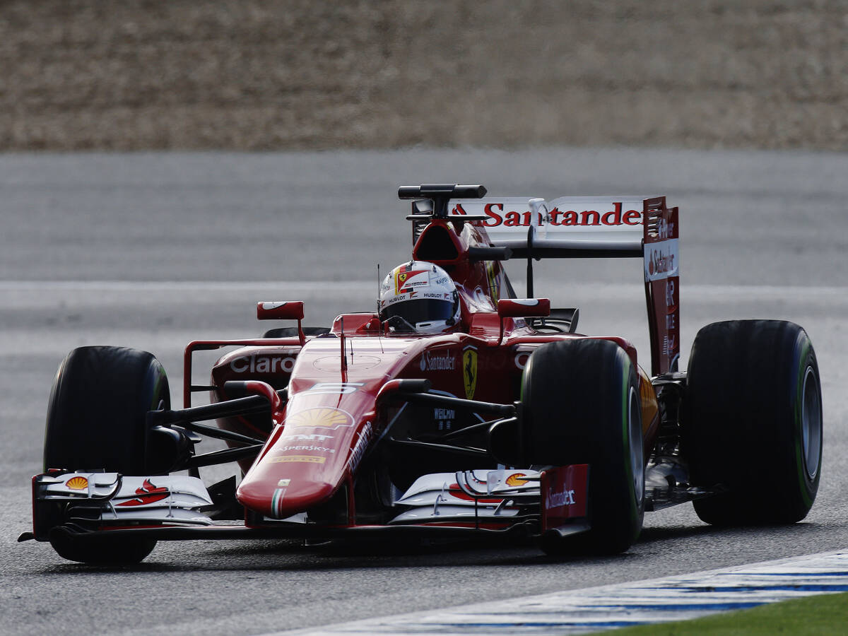 Foto zur News: Sebastian Vettel: Gutes Zeugnis für neue Pirelli-Intermediates