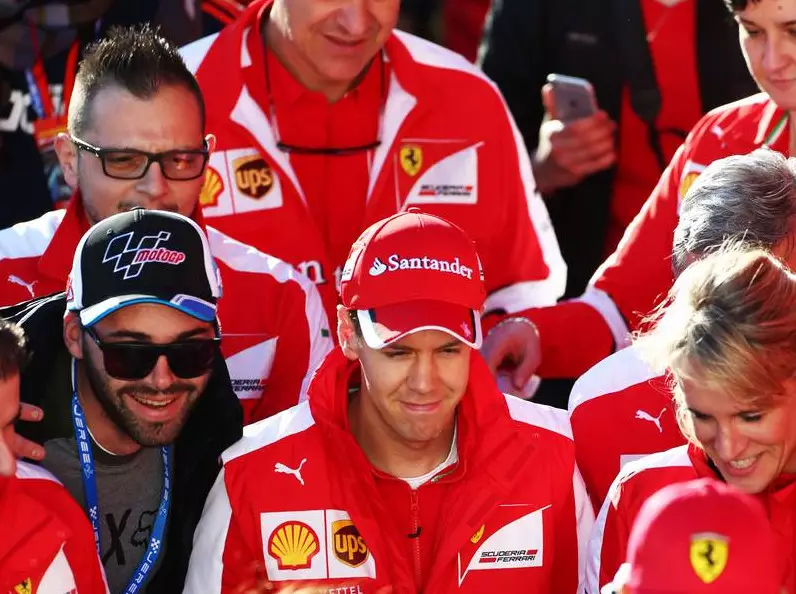 Foto zur News: Vettels Ferrari-Mindestziel 2015: Ein Rennen gewinnen