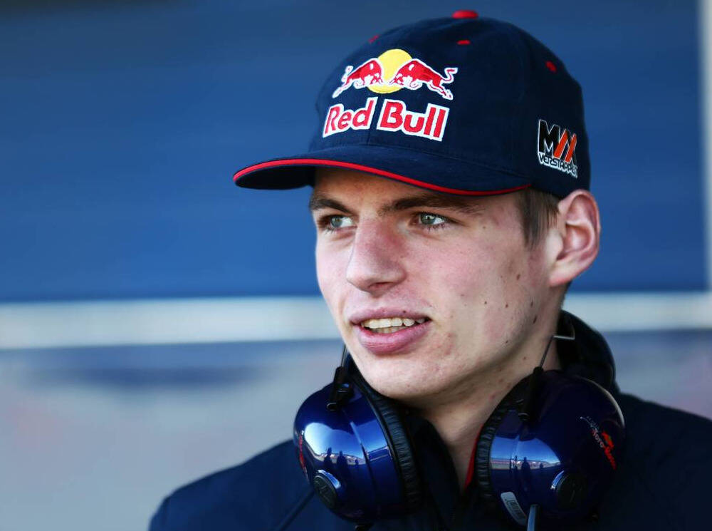 Foto zur News: Max Verstappen kann FIA-Altersregelung nachvollziehen