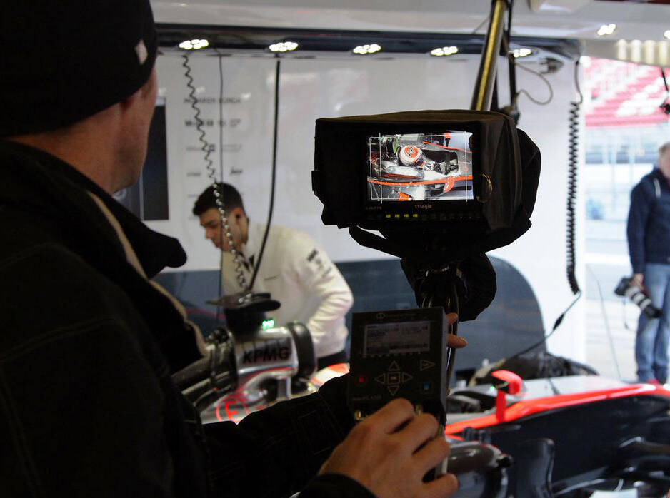 Foto zur News: McLaren-Honda sammelt Kilometer bei Filmtagen