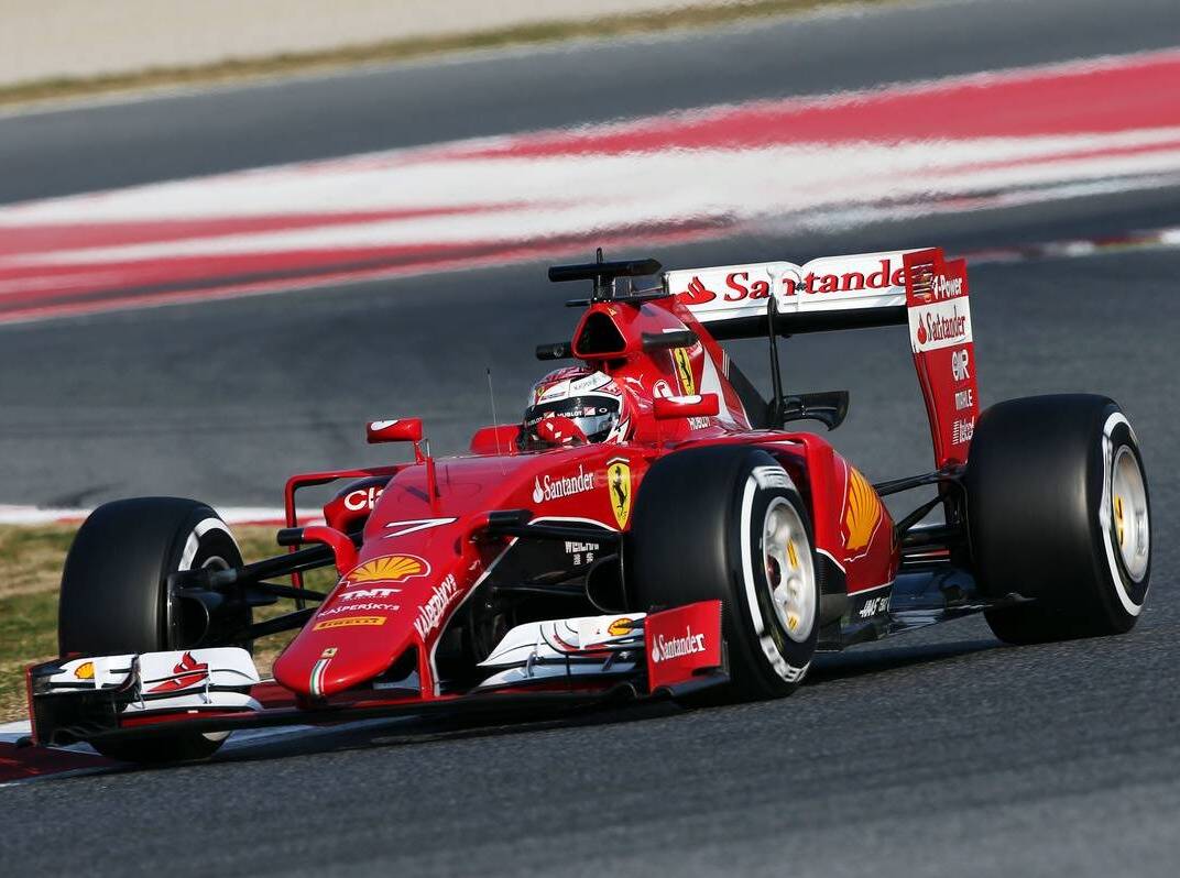 Foto zur News: Ferrari glänzt auch beim Formel-1-Test in Barcelona
