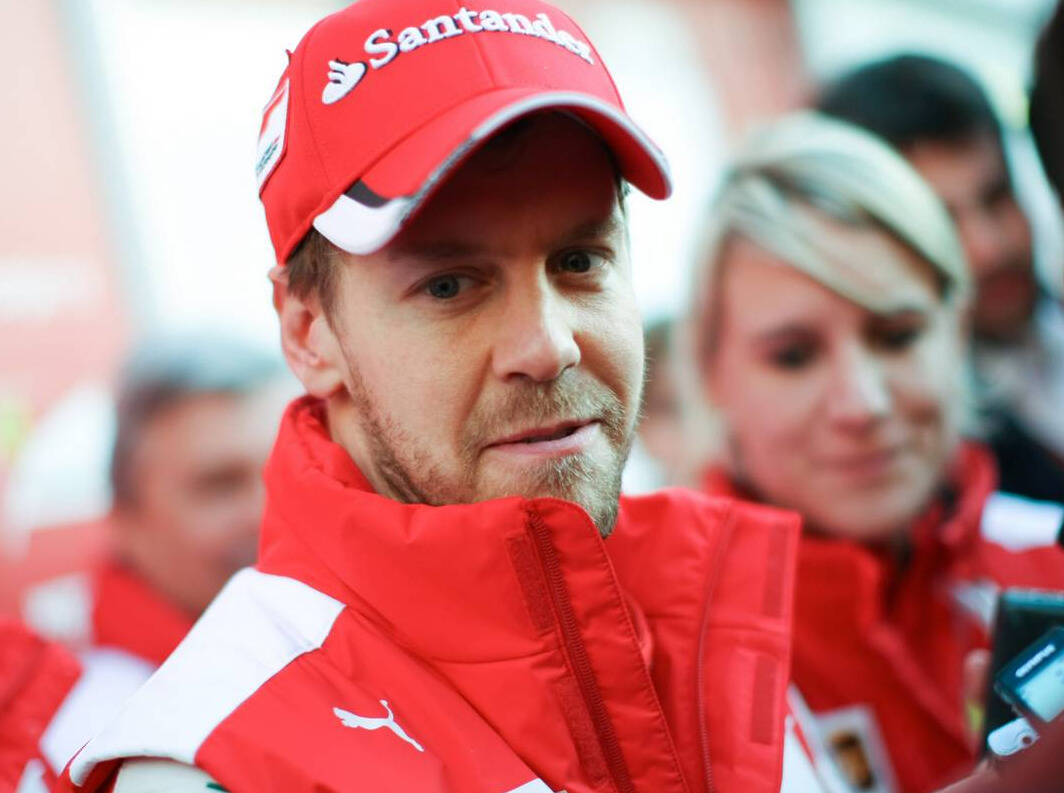 Foto zur News: Sebastian Vettel will "vorbeifahren": Kampfansage an Mercedes