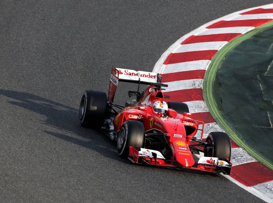 Foto zur News: Sebastian Vettel: Zuverlässigkeit stimmt, Performance auch?