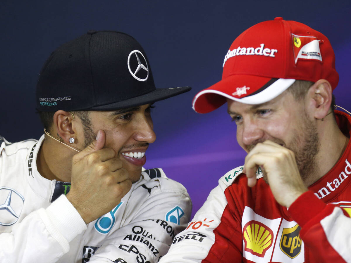 Foto zur News: Lewis Hamilton geht fremd: Ferrari statt Mercedes