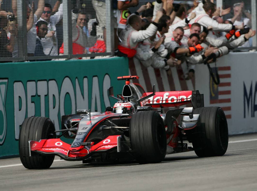 Foto zur News: McLaren in Malaysia: Im Zeichen von Alonsos Rückkehr
