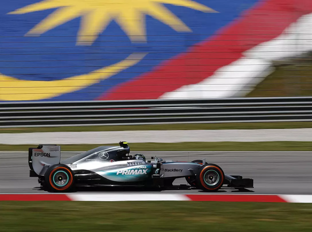 Foto zur News: Formel 1 in Malaysia 2015: Rosberg dominiert, Ferrari stark