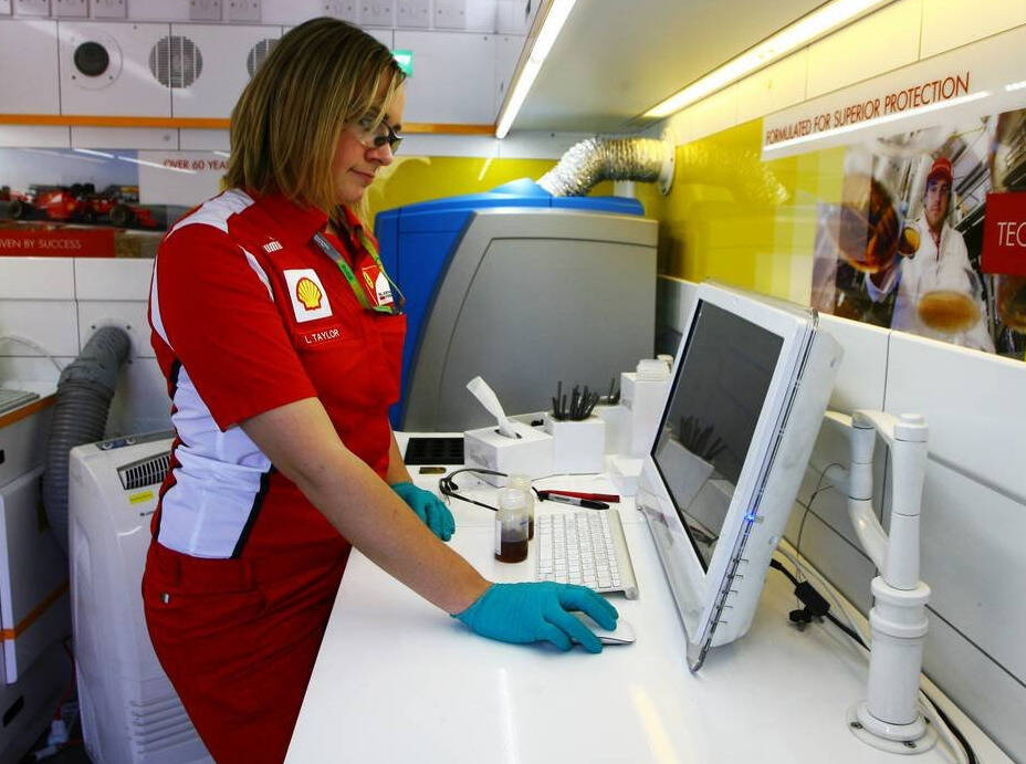 Foto zur News: Ferrari räumt ein: Weiterentwicklung beim Sprit verschlafen