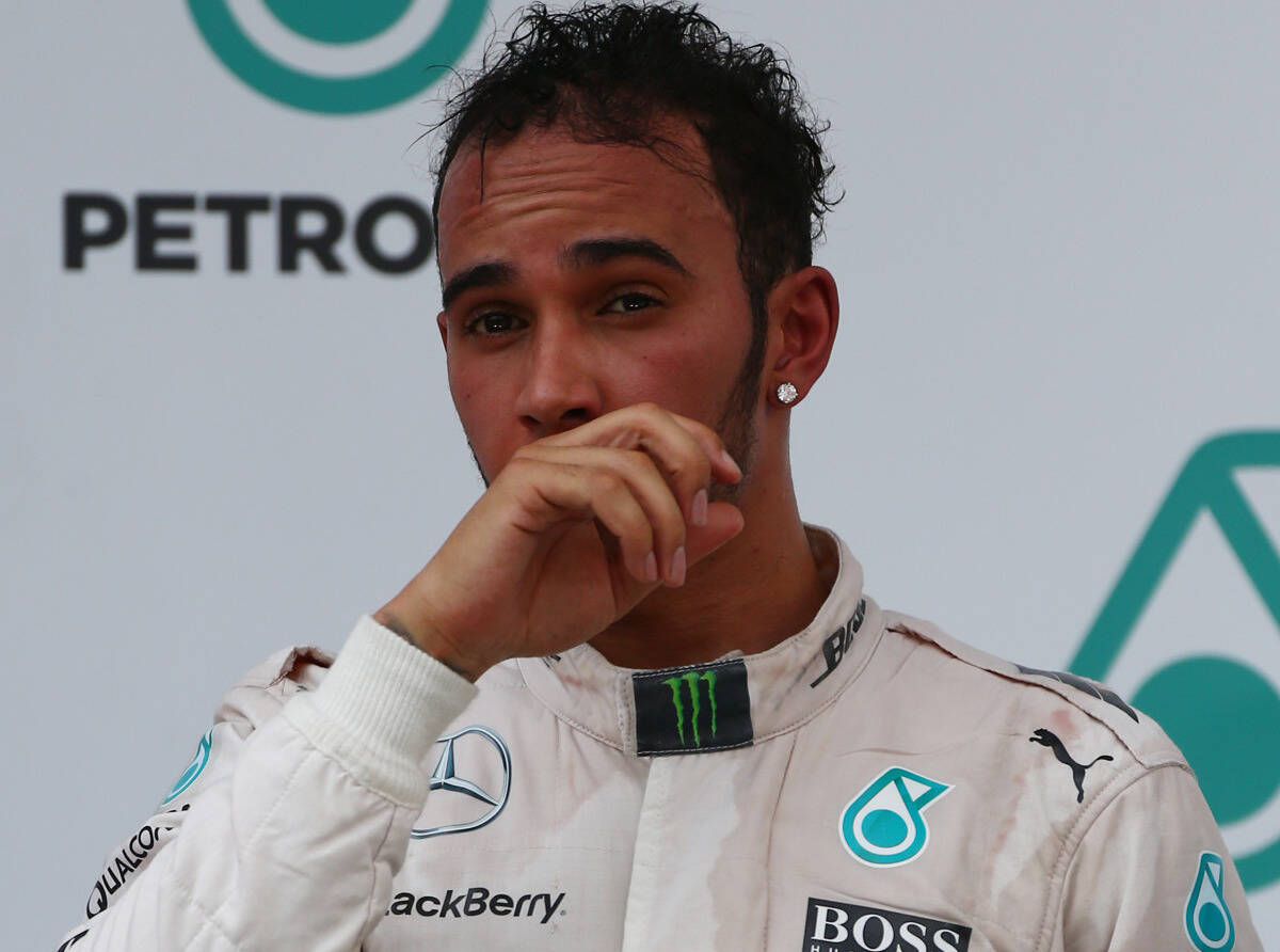Foto zur News: Weltmeister Lewis Hamilton tritt US-Präsidenten auf den Fuß