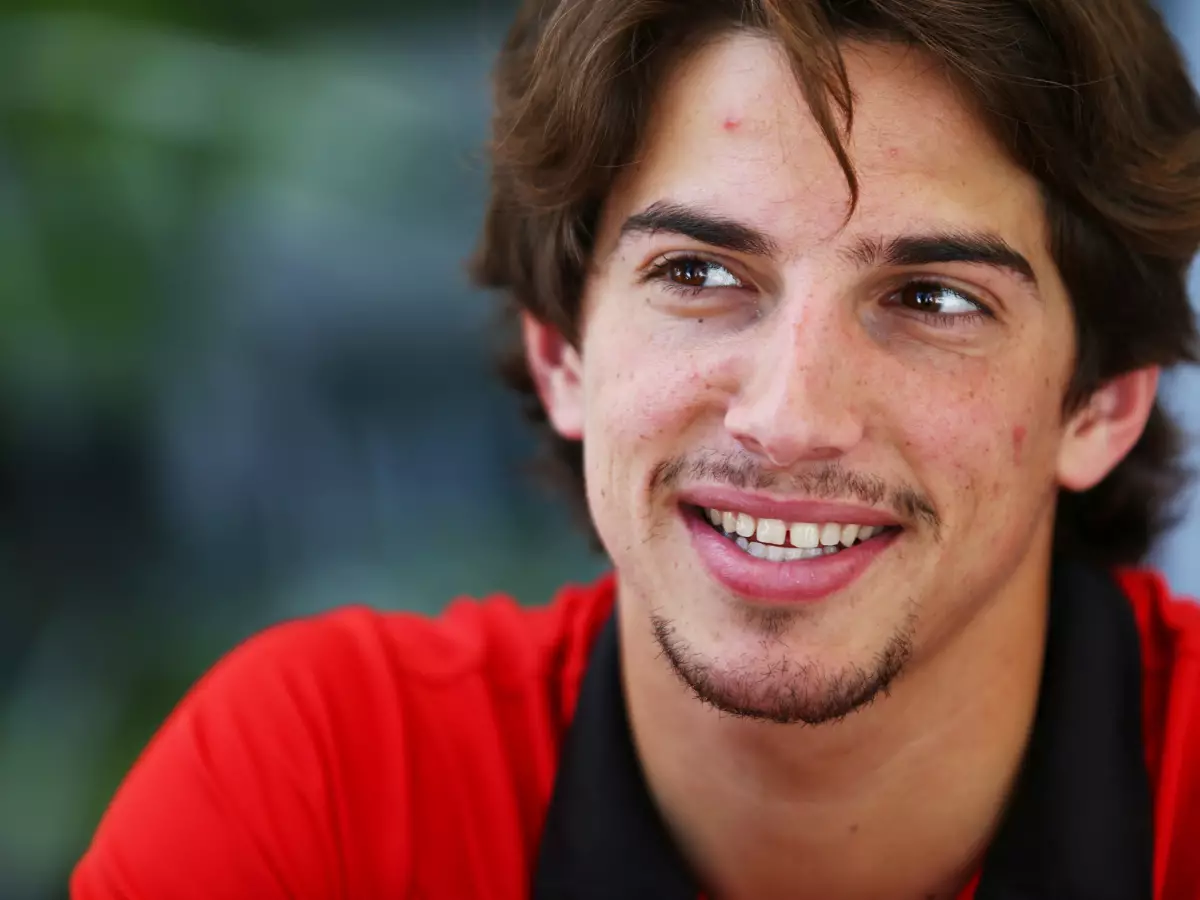 Roberto Merhi Foto zur News: Manor-Marussia spricht Roberto Merhi Vertrauen aus