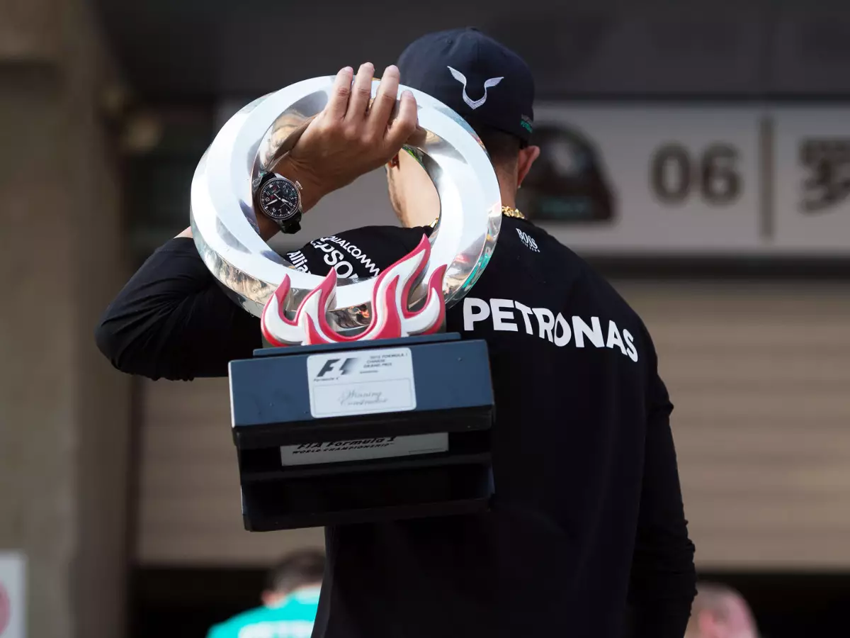 Lewis Hamilton Foto zur News: Lewis Hamilton: Erst neuer Vertrag, dann neues Penthouse?