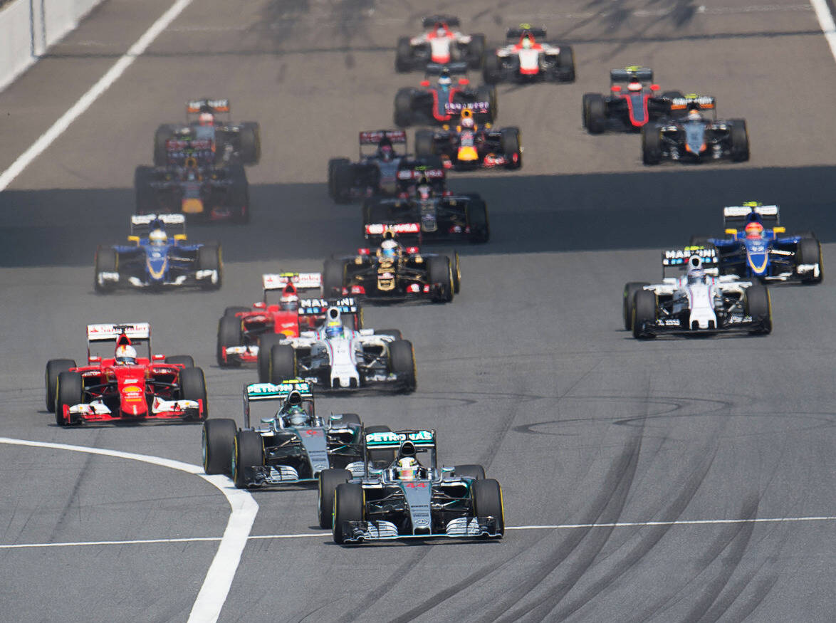 Foto zur News: Formel 1 in der Krise: Kolles kritisiert Mercedes und die FIA