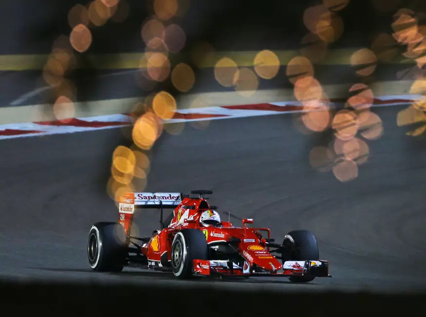 Sebastian Vettel Foto zur News: Untersuchungen gegen Vettel, Räikkönen und Hamilton