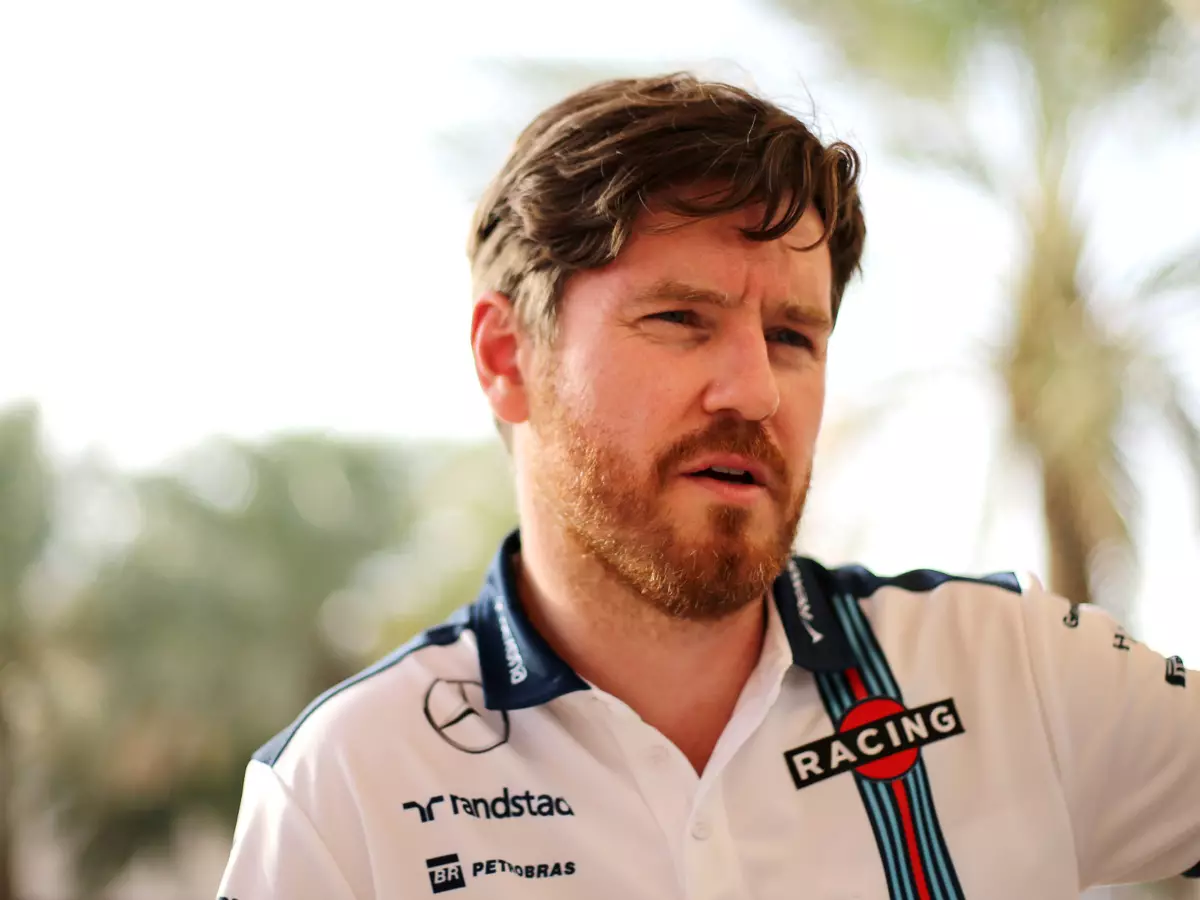 Rob Smedley Foto zur News: Williams: Startposition für Reifen geopfert
