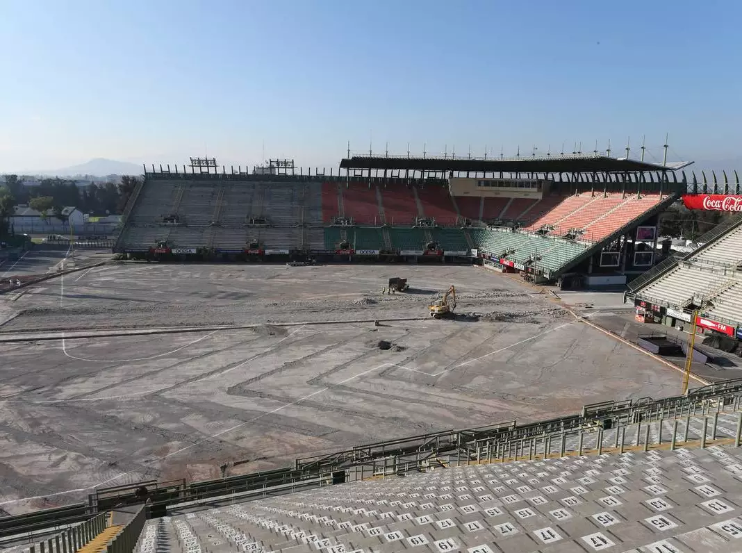 Autodromo Hermanos Rodriguez in Mexiko-Stadt Foto zur News: Mexiko-Stadt: Herausforderung Streckenumbau