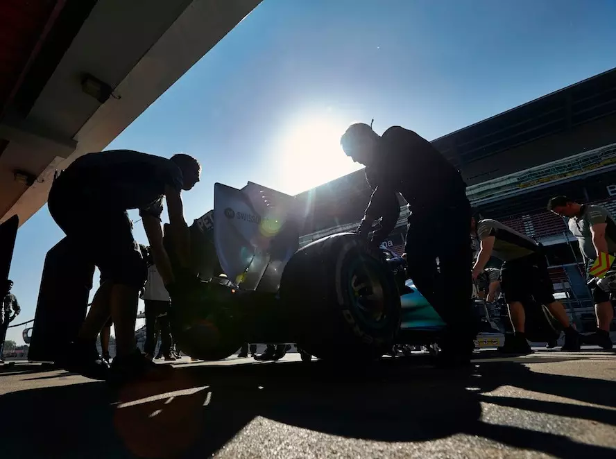 Foto zur News: Formel-1-Wetter Barcelona: Die Sonne brennt