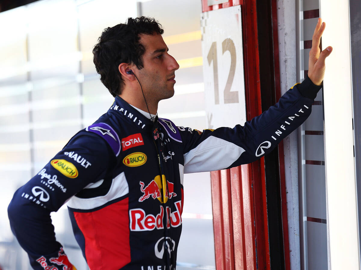Foto zur News: Wenns mal wieder hakt: Ricciardos unbefriedigende Situation