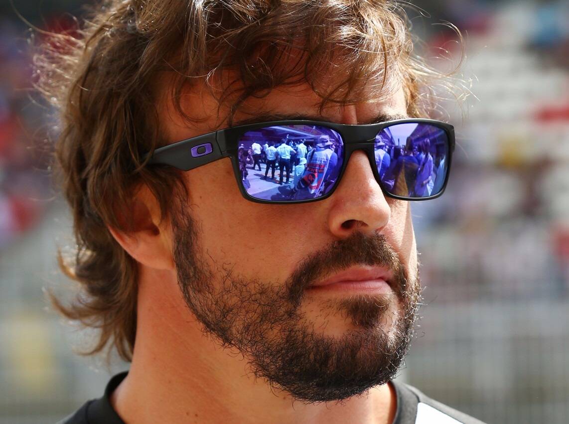 Foto zur News: Alonso tritt gegen Ferrari nach: "In fünf Jahren kein Fortschritt"