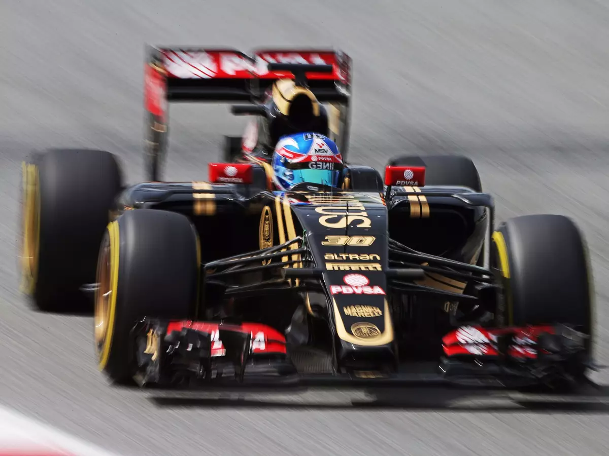 Foto zur News: Lotus in Barcelona: Palmer-Bestzeit und einige Fortschritte