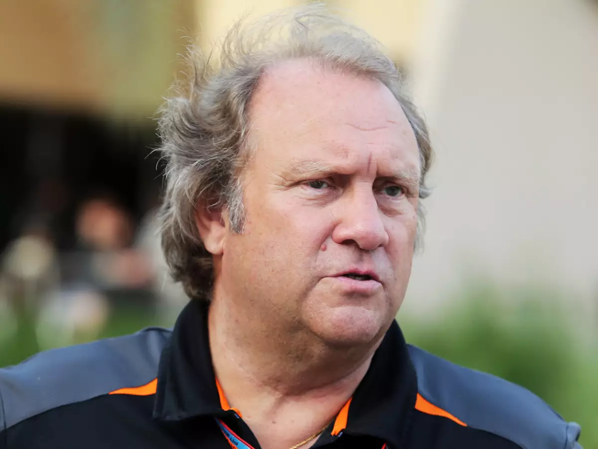 Foto zur News: Force India: Aston-Martin-Deal "noch ein bisschen entfernt"