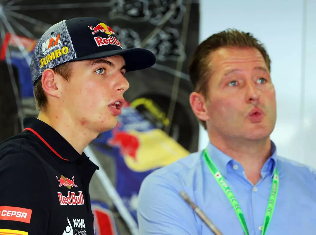 Foto zur News: Verstappen froh über Vorstoß der Strategiegruppe