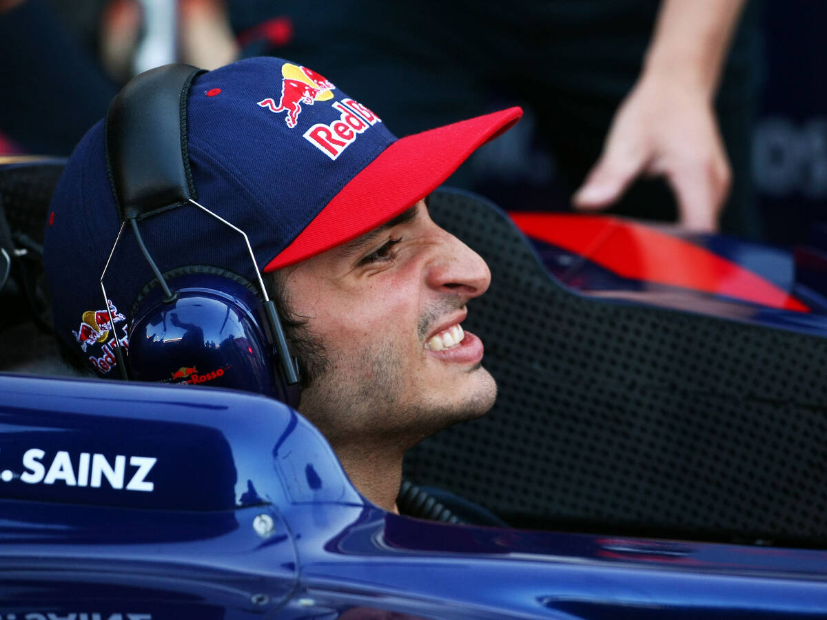 Foto zur News: Carlos Sainz träumt von Red Bull...oder Ferrari...oder McLaren