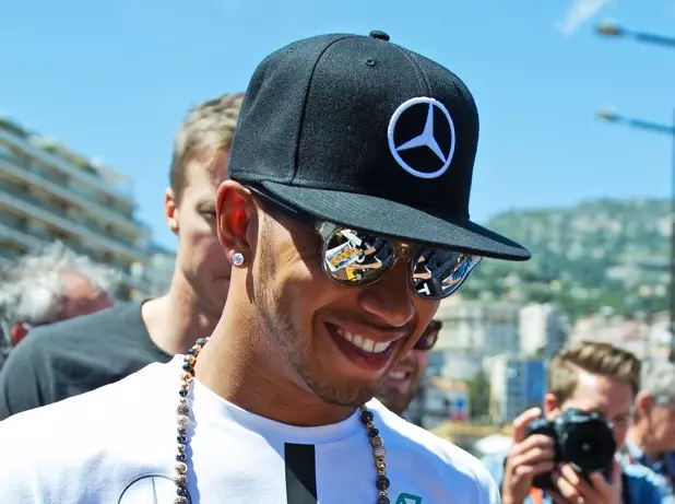 Foto zur News: Keine Angst vor Rosberg-Sieg: Hamilton schaut nur auf die WM