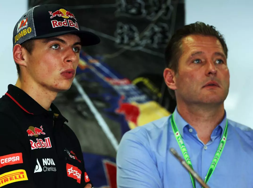 Foto zur News: Max Verstappen: Papa Jos keine Garantie für Cockpit