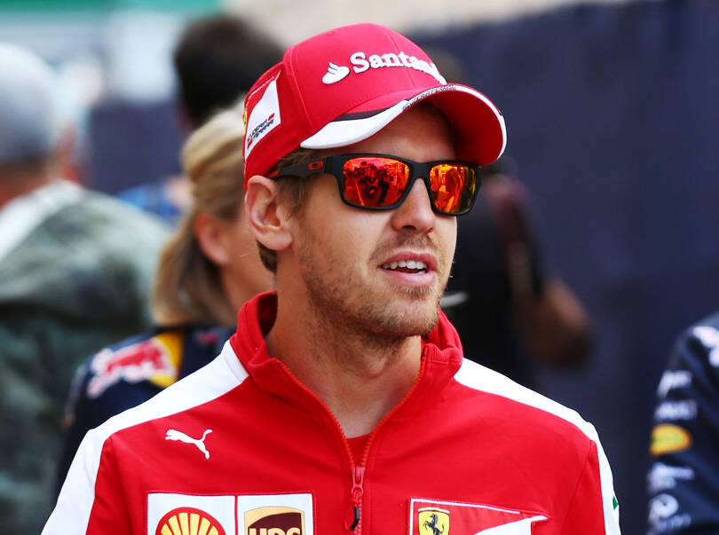 Foto zur News: Teil der Ferrari-Legende: Vettel bedankt sich bei Fans