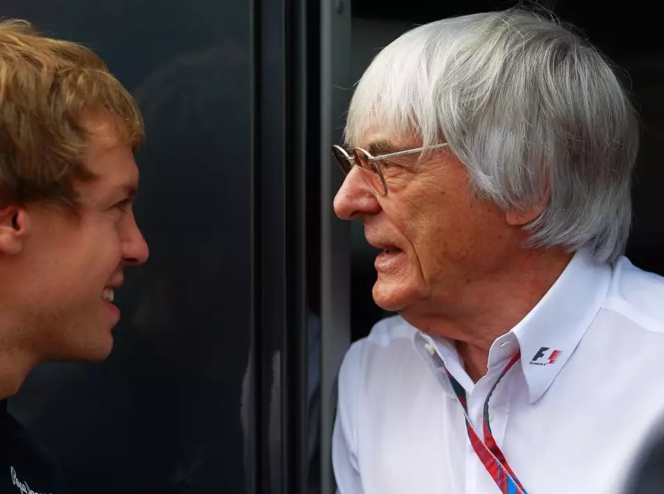 Bernie Ecclestone, Sebastian Vettel Foto zur News: Sebastian Vettel fordert von Ecclestone "günstigere Tickets"