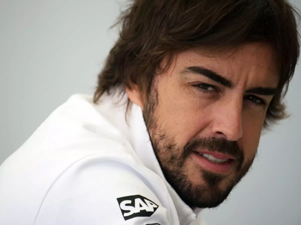 Fernando Alonso Foto zur News: Kubica glaubt an Fernando Alonso: "Er ist der stärkste Fahrer"