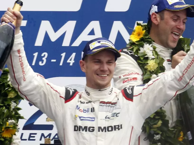 Nico Hülkenberg Foto zur News: Nico Hülkenberg ist Motorsportler des Jahres 2015