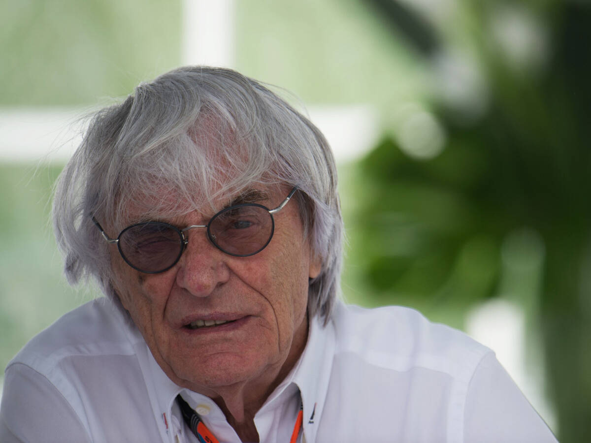 Foto zur News: Bernie Ecclestone: Formel 1 muss wieder einfacher werden