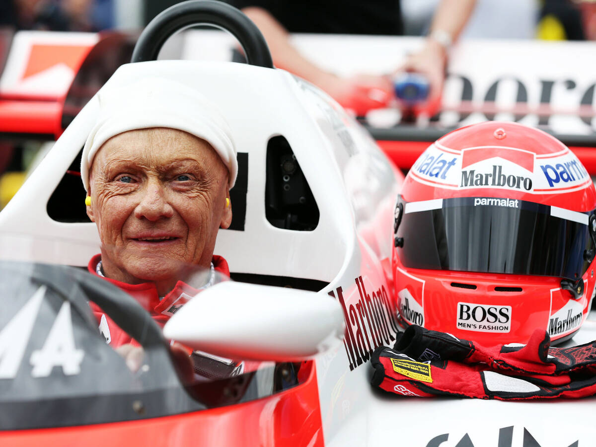 Foto zur News: Mercedes: Niki Lauda spricht die Fahrersprache