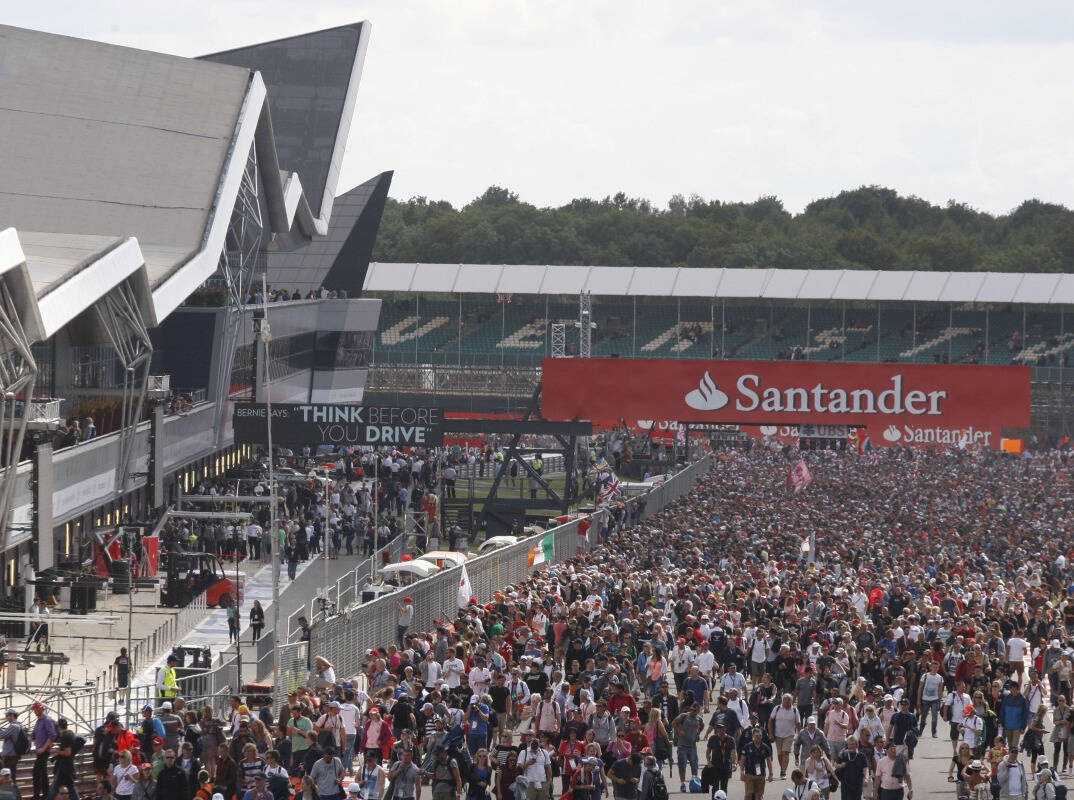 Foto zur News: Silverstone: Formel-1-Grand Prix 2015 war profitabel