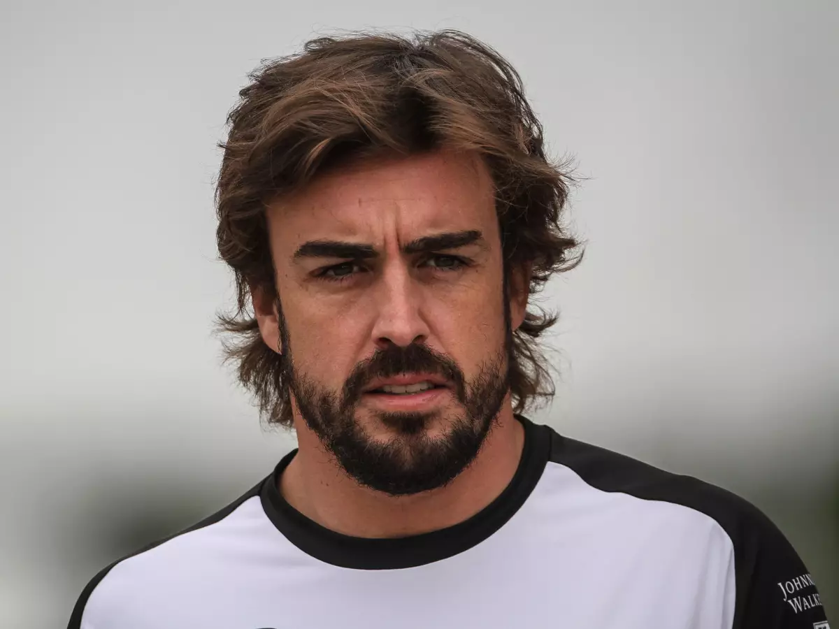 Fernando Alonso Foto zur News: Nach Spielberg-Crash: Alonso hofft auf Großzügigkeit der FIA