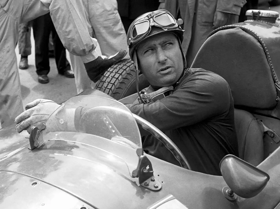 Foto zur News: Im Porträt: Formel-1-Weltmeister Juan Manuel Fangio