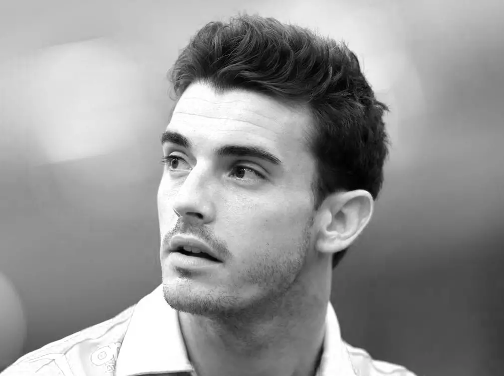 Foto zur News: Jules Bianchi erliegt Hirnverletzungen