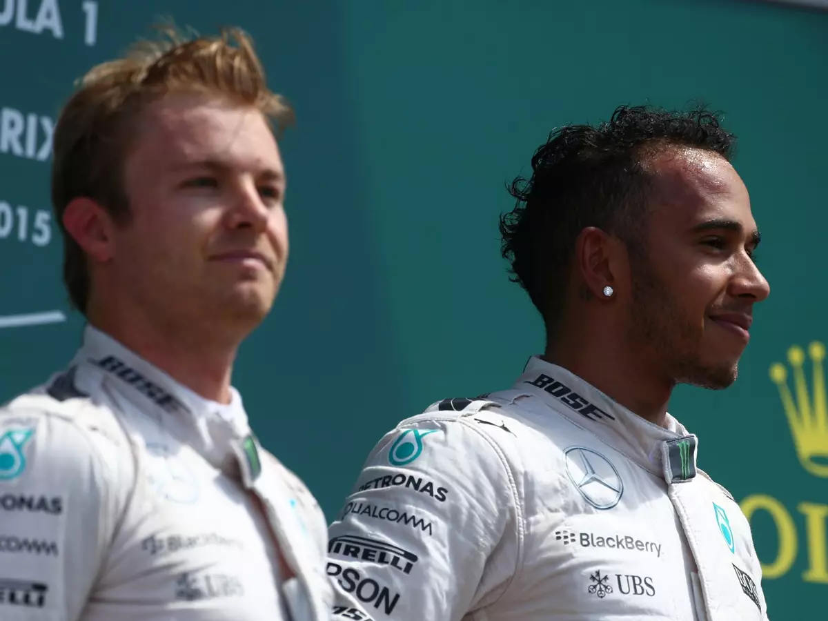 Foto zur News: Mercedes-Duell in Ungarn: Vorteil Lewis Hamilton