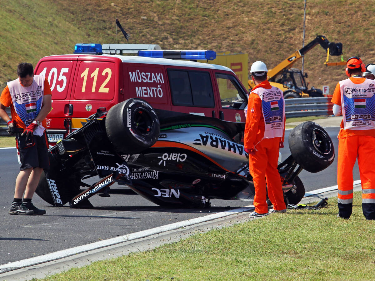 Foto zur News: Force India rätselt über Ursache für Perez' Überschlag