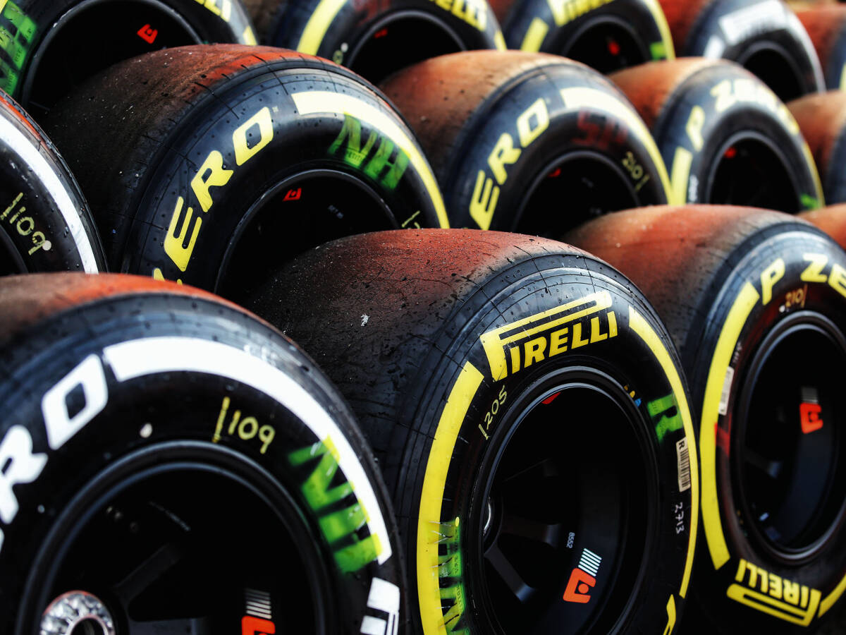 Foto zur News: Ecclestone bestätigt: Pirelli bleibt bis 2019 Reifenausrüster
