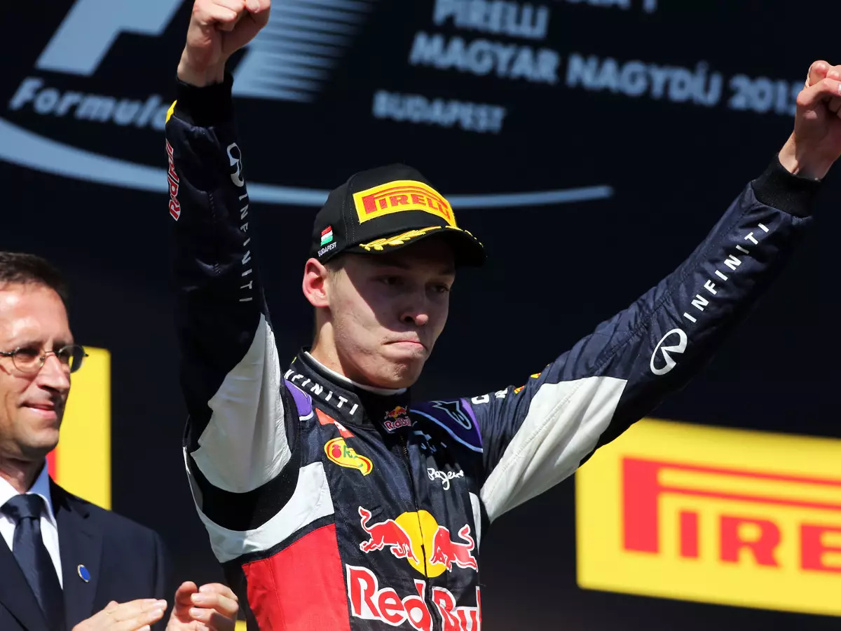 Foto zur News: Red-Bull-Mann Daniil Kwjat erkämpft erstes Formel-1-Podium