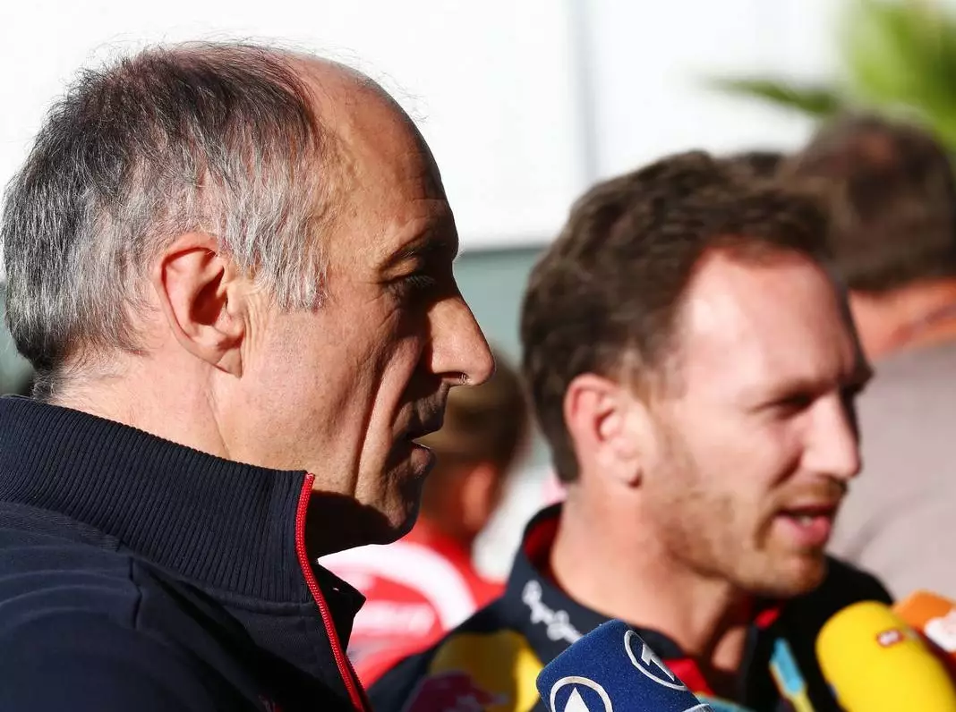 Franz Tost, Christian Horner Foto zur News: Franz Tost eiskalt: "Mir ist egal, ob wir in Deutschland fahren..."