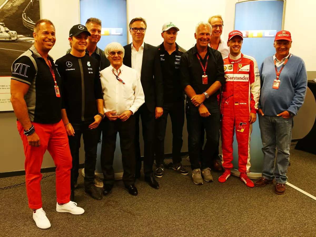 Nico Rosberg, Bernie Ecclestone, Nico Hülkenberg, Sebastian Vettel, Niki Lauda Foto zur News: TV-Rechte: Formel 1 bleibt bis 2017 bei RTL und Sky