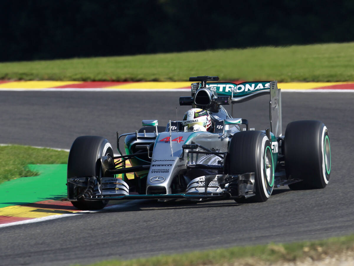 Foto zur News: F1 Spa 2015: Hamilton setzt deutliche Trainingsbestzeit